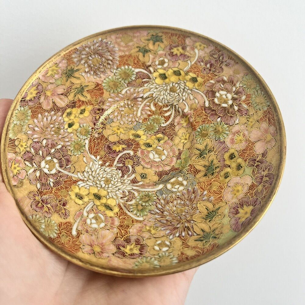 Antique Japanese Meiji period small dish in fine porcelain Floral Jewelry Dish - Picture 3 of 4